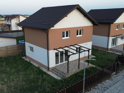 Casa, P+1, la cheie, 375mp teren, 145.000EUR TVA inclus, Cereanca Natura Faza 2