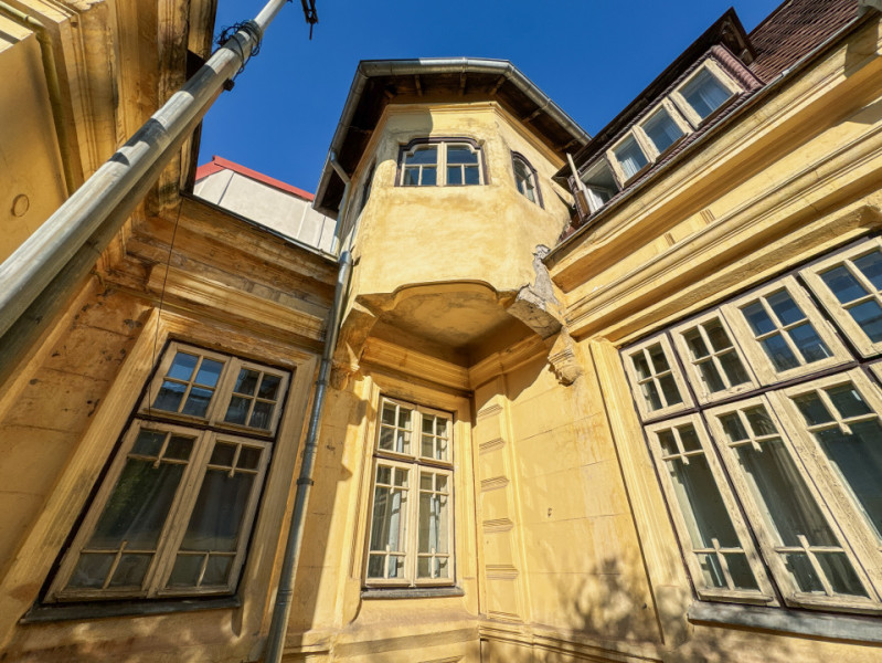 Vila interbelica autentica – Strada Fagaras, zona Spitalul Militar/Stirbei Vodă