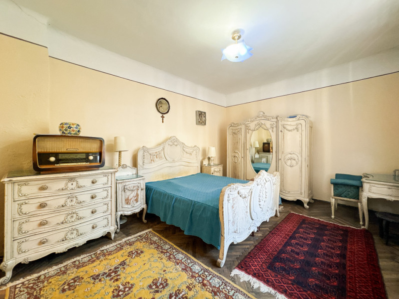 Vila interbelica autentica – Strada Fagaras, zona Spitalul Militar/Stirbei Vodă