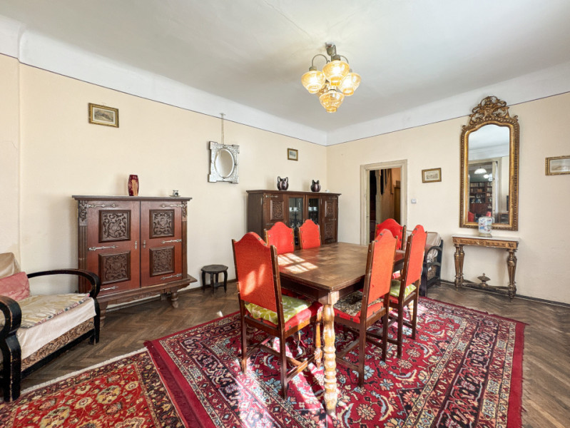 Vila interbelica autentica – Strada Fagaras, zona Spitalul Militar/Stirbei Vodă