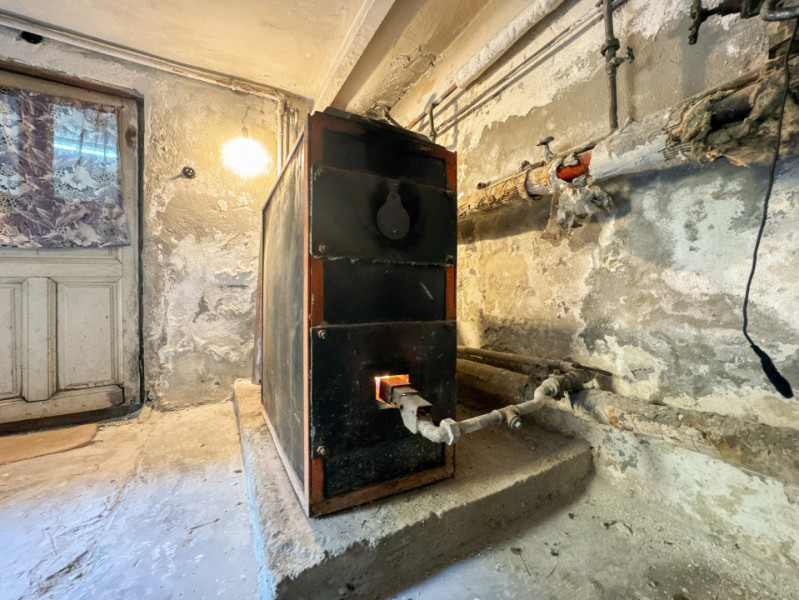 Vila interbelica autentica – Strada Fagaras, zona Spitalul Militar/Stirbei Vodă