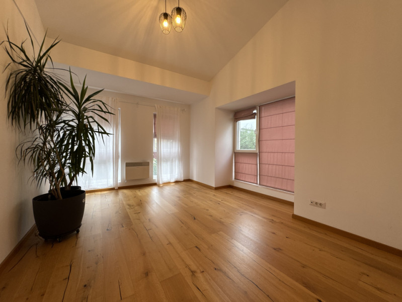 Vila individuala de inchiriat, READY TO MOVE, LaRa Condominium-Otopeni