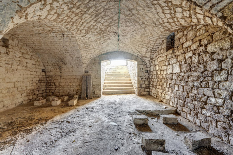 Conac Boieresc - Ceptura de Jos , o Bijuterie Istorica!