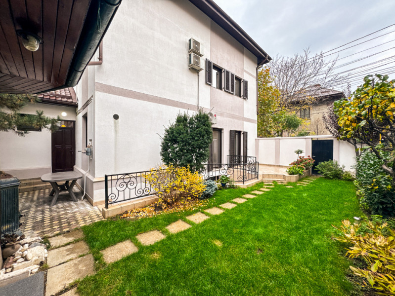 Vila cu personalitate,  zona Belvedere-Orhideea!