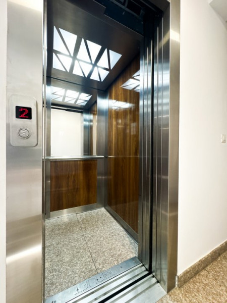 Apartament Chic, 2 camere, din  LaRa Condominium Otopeni!