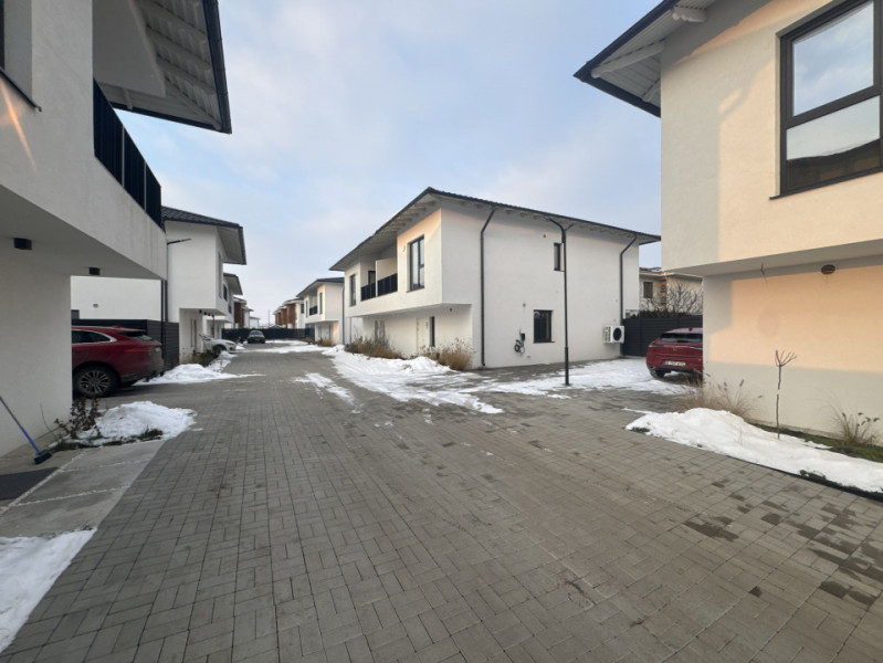 Vila eficienta energetic in Ecovillas Otopeni-confort si design premium!