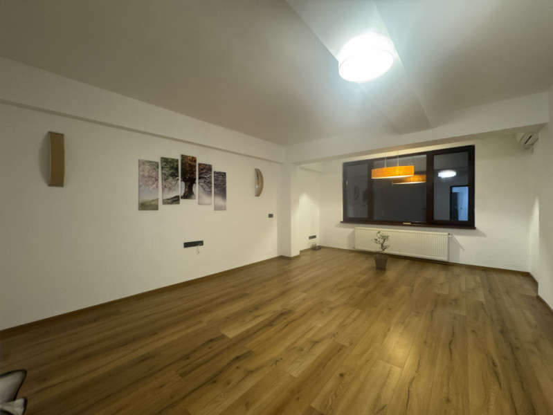 Apartament HUGE, 2 camere, 89mp utili, pe strada Zizin, zona Vitan Mall