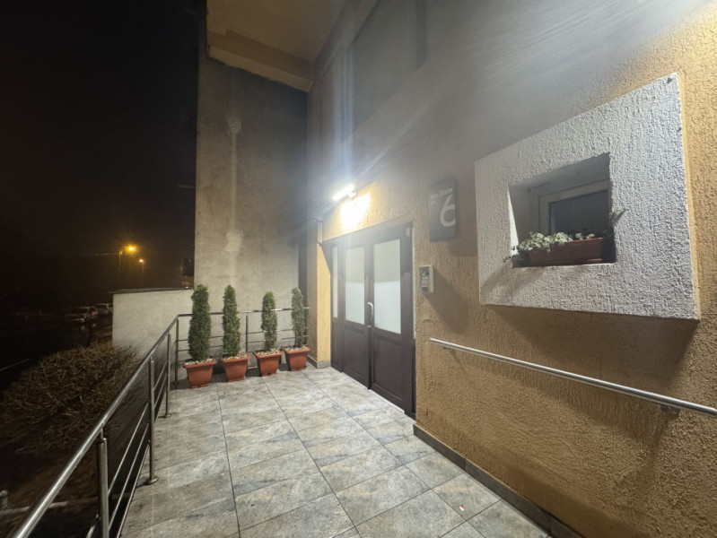 Apartament HUGE, 2 camere, 89mp utili, pe strada Zizin, zona Vitan Mall