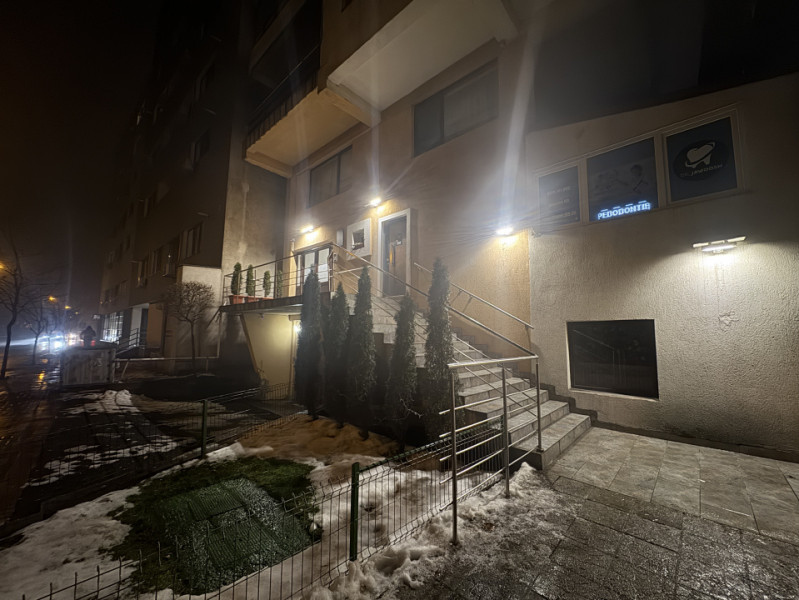 Apartament HUGE, 2 camere, 89mp utili, pe strada Zizin, zona Vitan Mall