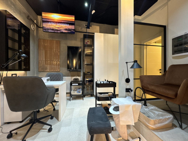 Salon Infrumusetare La Cheie, Ansamblu LaRa Condominium - Otopeni