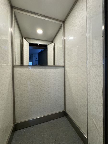 Apartament spatios de 2 camere, 63,70mp totali, bloc 1990, Sos. Virtutii