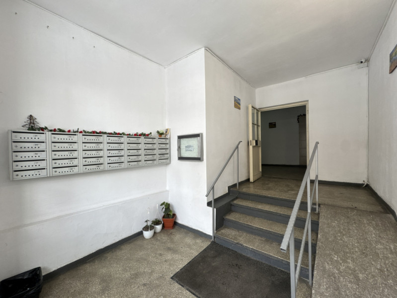 Apartament spatios de 2 camere, 63,70mp totali, bloc 1990, Sos. Virtutii