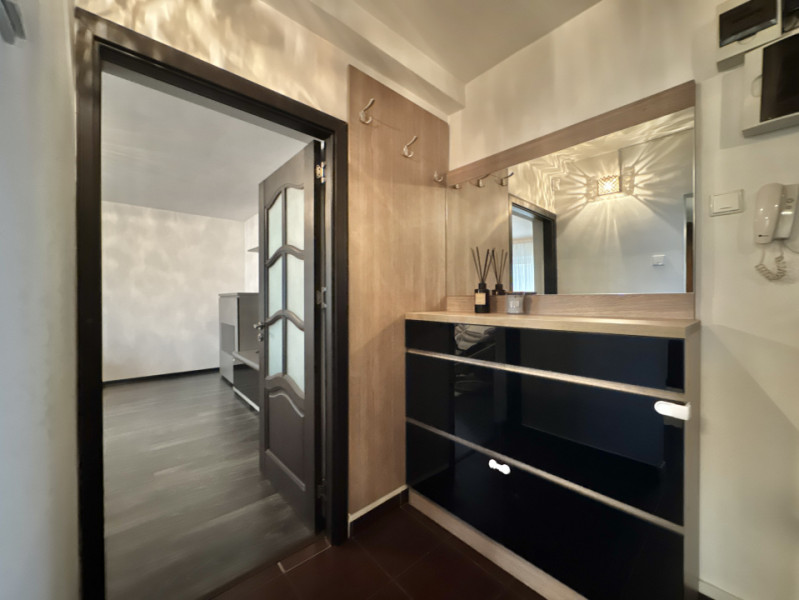 Apartament spatios de 2 camere, 63,70mp totali, bloc 1990, Sos. Virtutii