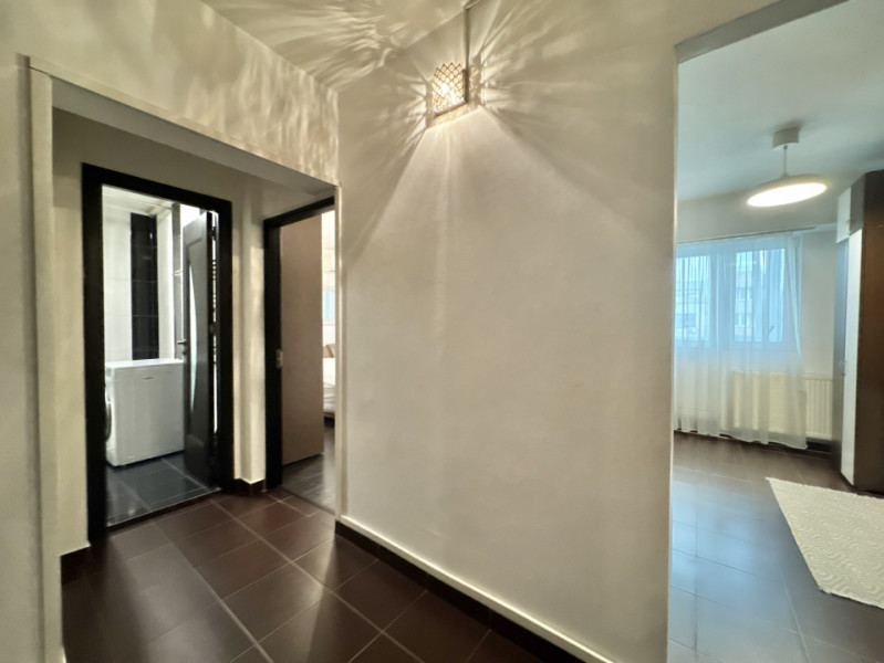 Apartament spatios de 2 camere, 63,70mp totali, bloc 1990, Sos. Virtutii