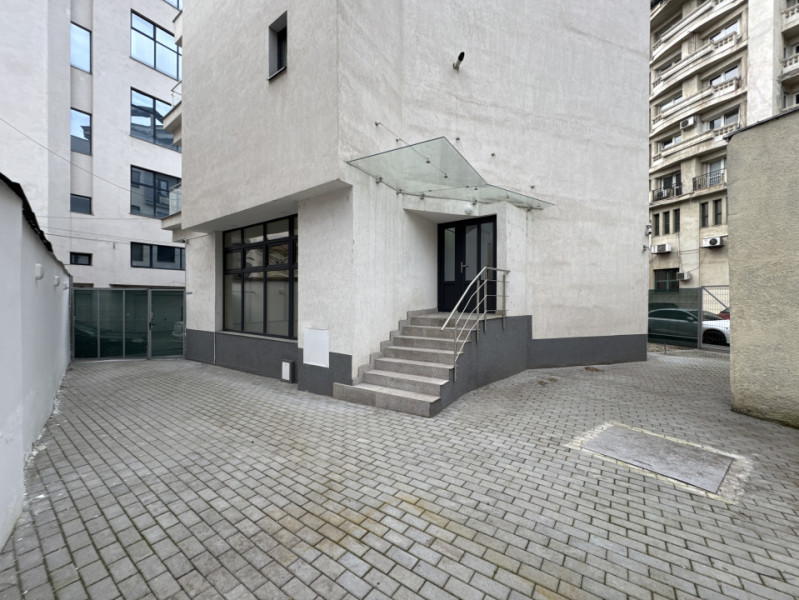 Bloc Piata Unirii - Pretabil rezidential, Airbnb, Hotel, Clinica medicala! NOU