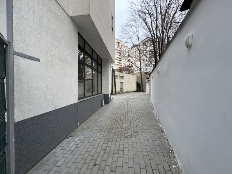 Bloc Piata Unirii - Pretabil rezidential, Airbnb, Hotel, Clinica medicala! NOU