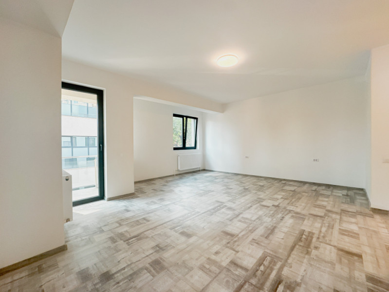 Bloc Piata Unirii - Pretabil rezidential, Airbnb, Hotel, Clinica medicala! NOU