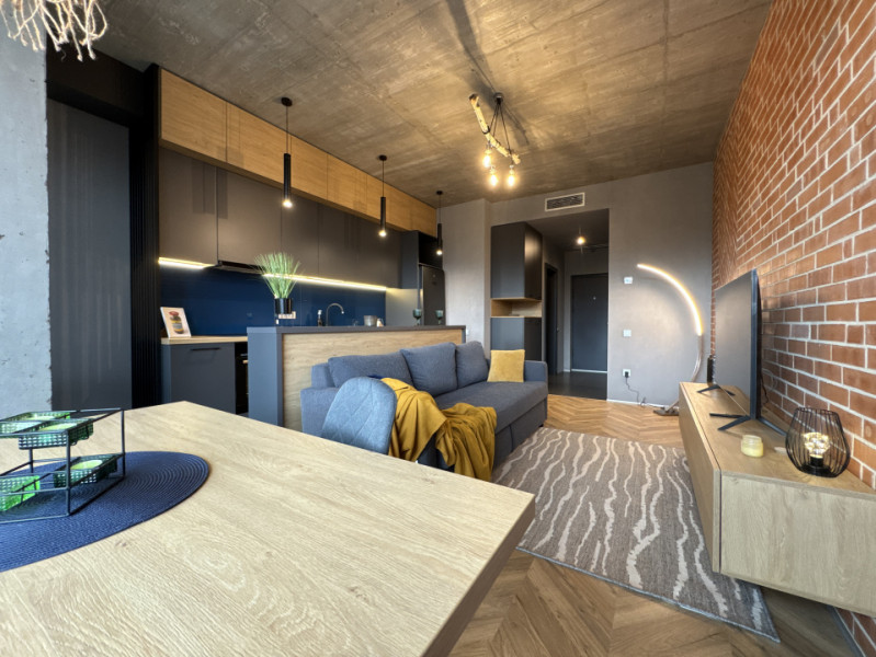 Garsoniera Cu Vedere La Padure, ready to move! La prima Inchiriere! Comision 0%