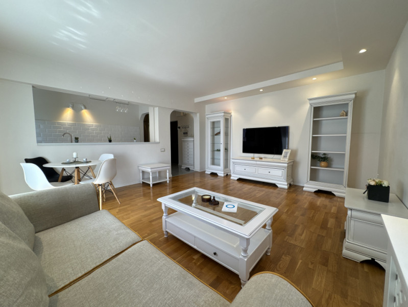 Apartament cu 2 camere | Bd. Burebista nr. 1 | Zona Piata Alba-Iulia