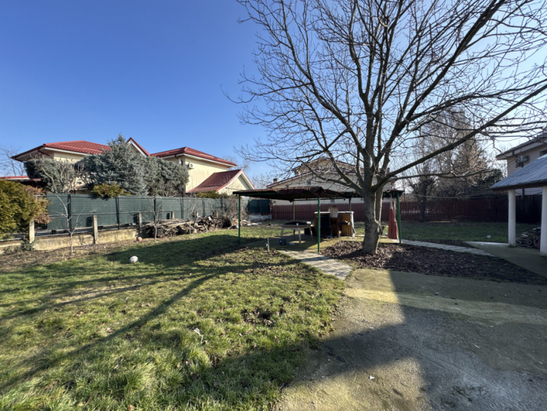 Casa cu teren de 683 mp în Otopeni-Odai