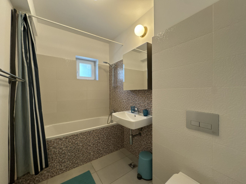 Apartament modern de 2 camere, loc parcare, LaRa Condominium Otopeni
