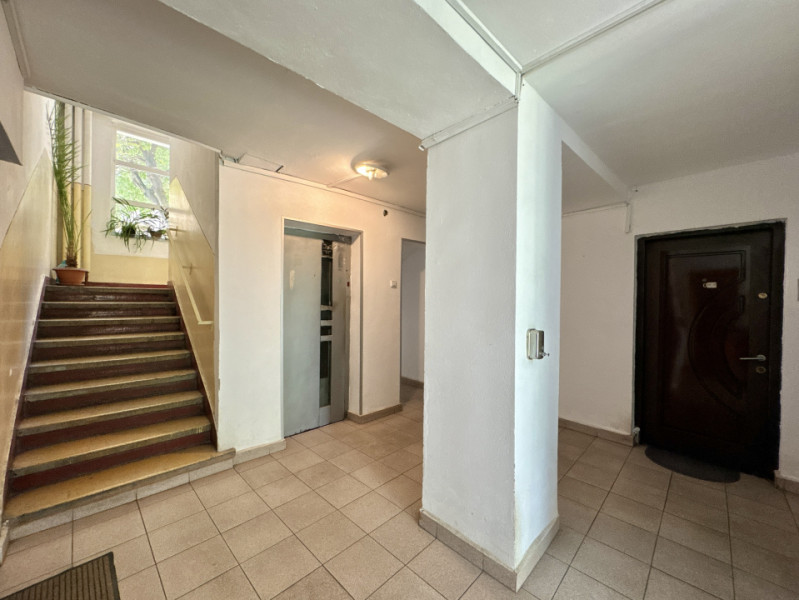 Apartament de 3 camere de inchiriat in zona Chibrit/1 Mai
