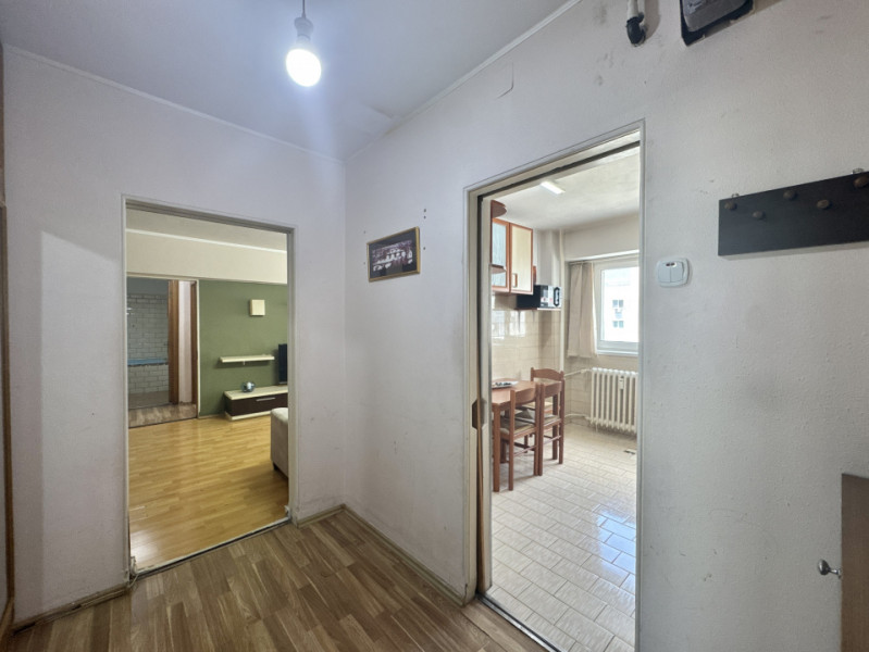 Apartament de 2 camere, bloc 1978 anvelopat, 56,25mp totali, Zona Colentina