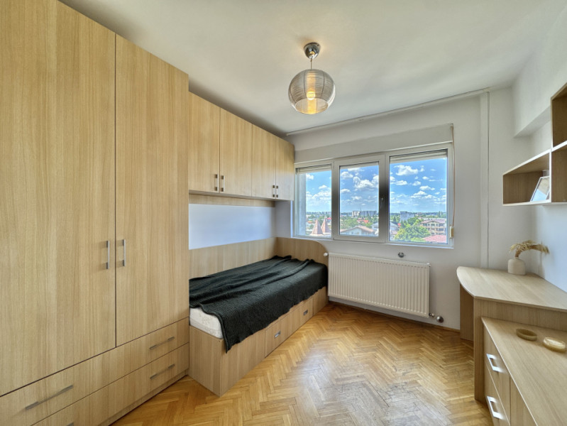 Apartament de 3 camere de inchiriat in zona 1 Mai -Chibrit