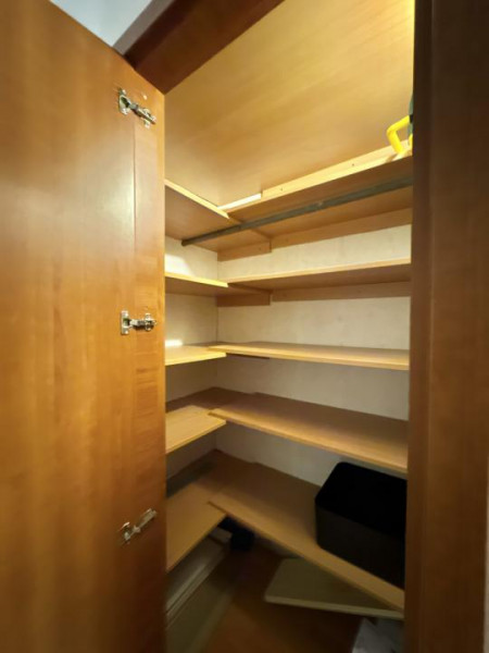 Apartament cu 3 camere de inchiriat in Berceni | loc parcare, parc, bloc izolat