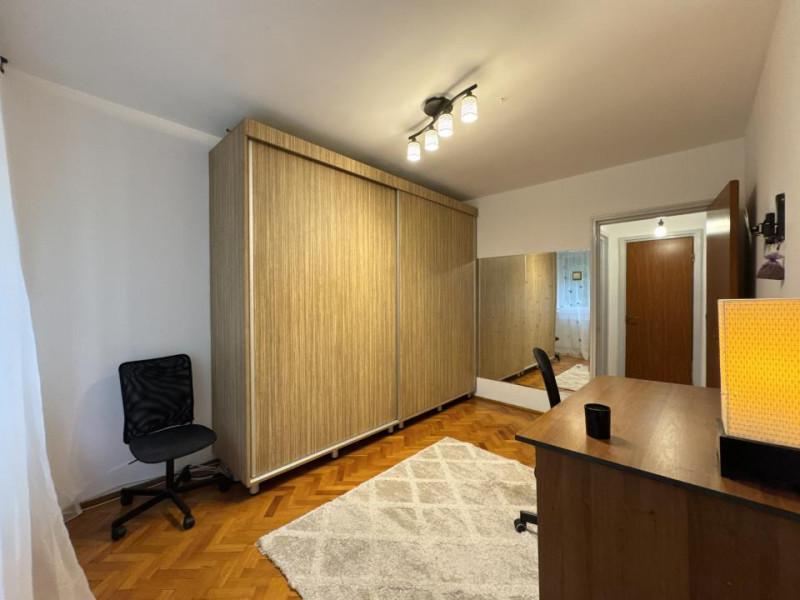 Apartament cu 3 camere de inchiriat in Berceni | loc parcare, parc, bloc izolat