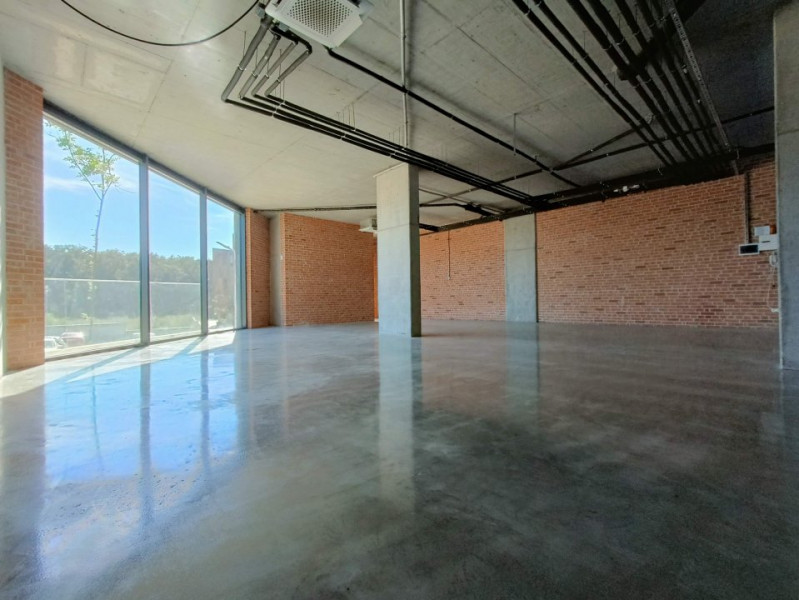 Spatiu Comercial, Design Industrial, Pompe de Caldura